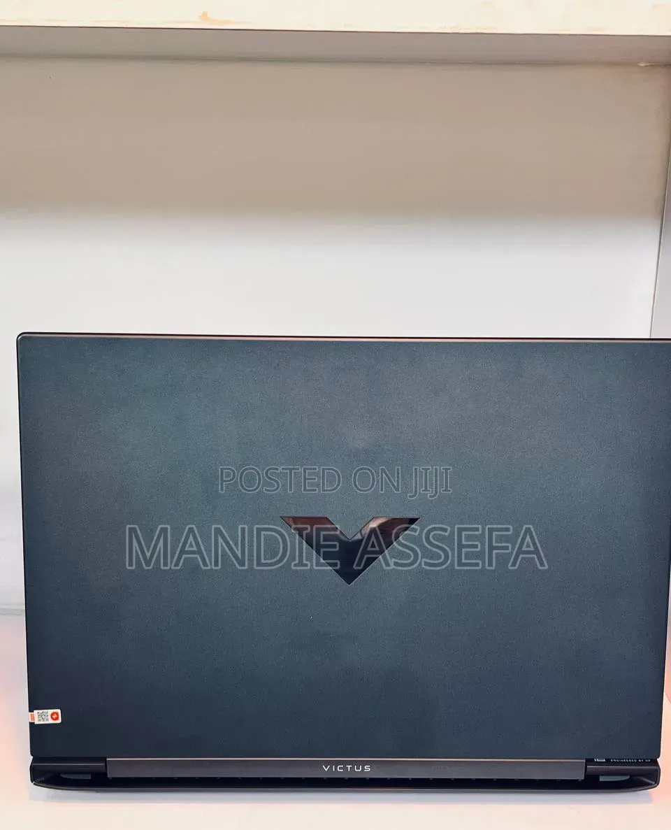 New Laptop HP Victus 15 16GB Intel Core i7 SSD 1T