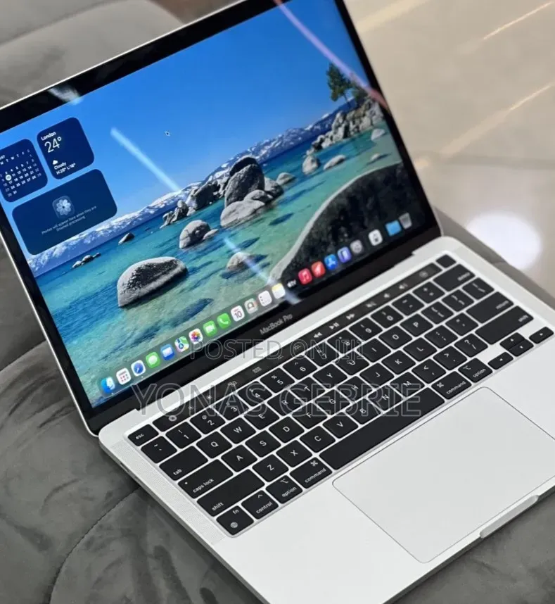 New Laptop Apple MacBook 8GB Apple M2 SSD 512GB