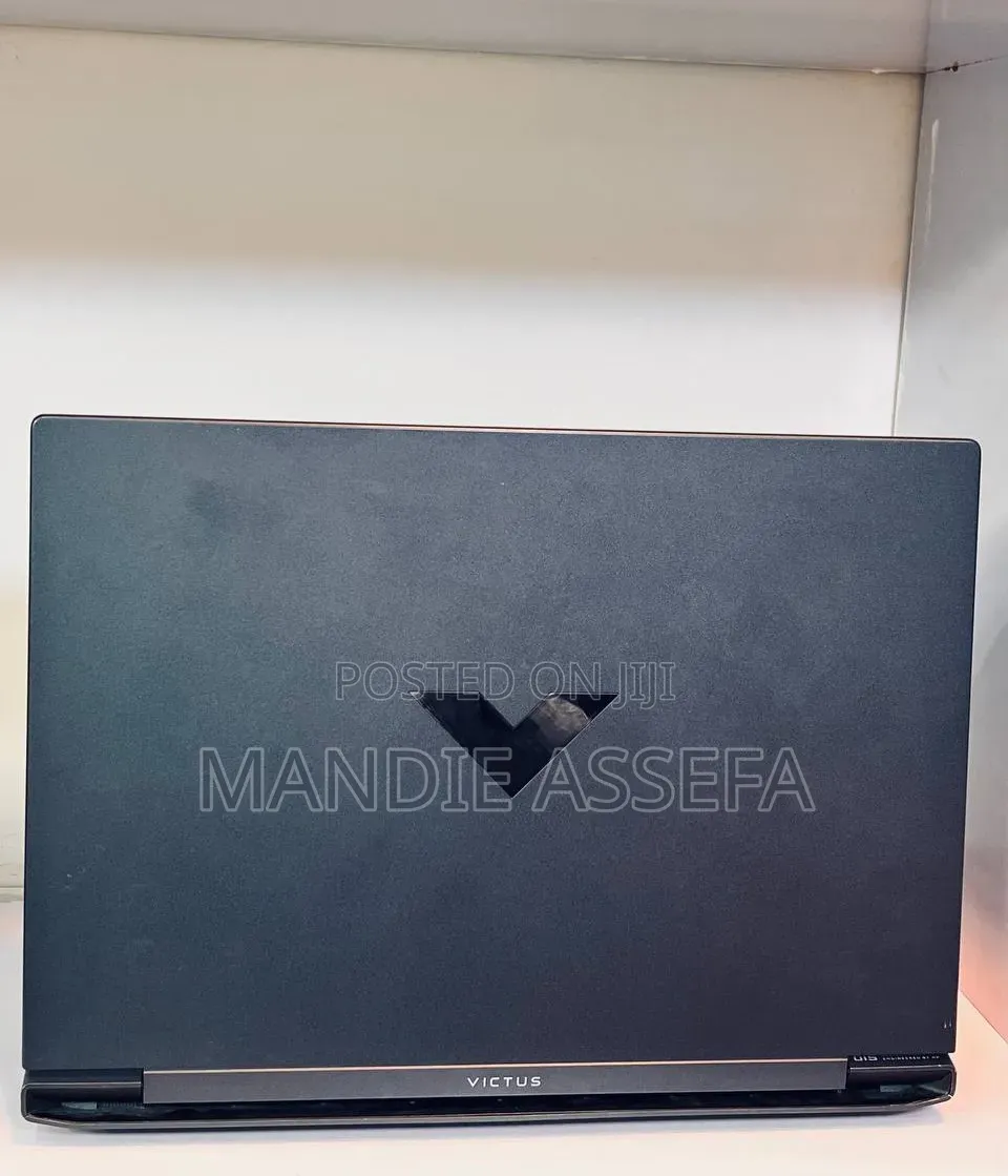 New Laptop HP Victus 15 16GB Intel Core i5 SSD 512GB