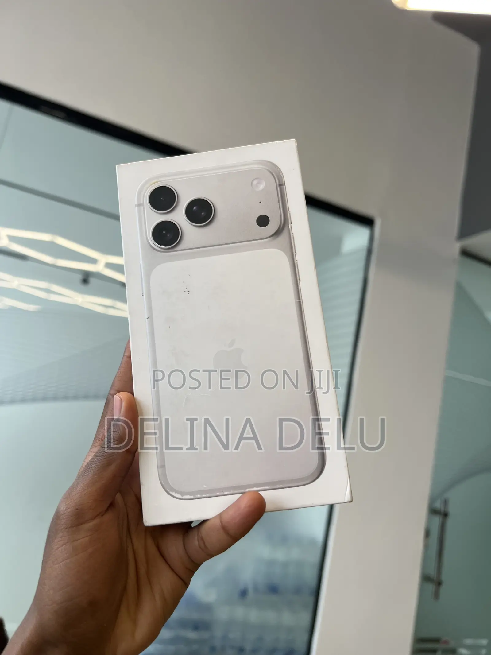 New Apple iPhone 17 Pro Max 512 GB Silver
