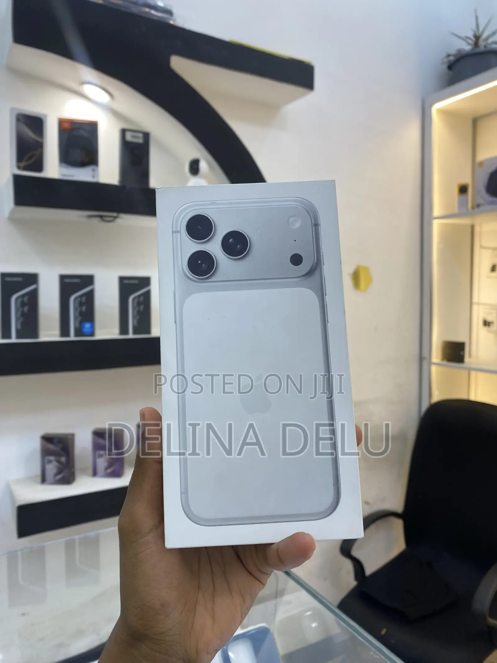 New Apple iPhone 17 Pro Max 512 GB Silver