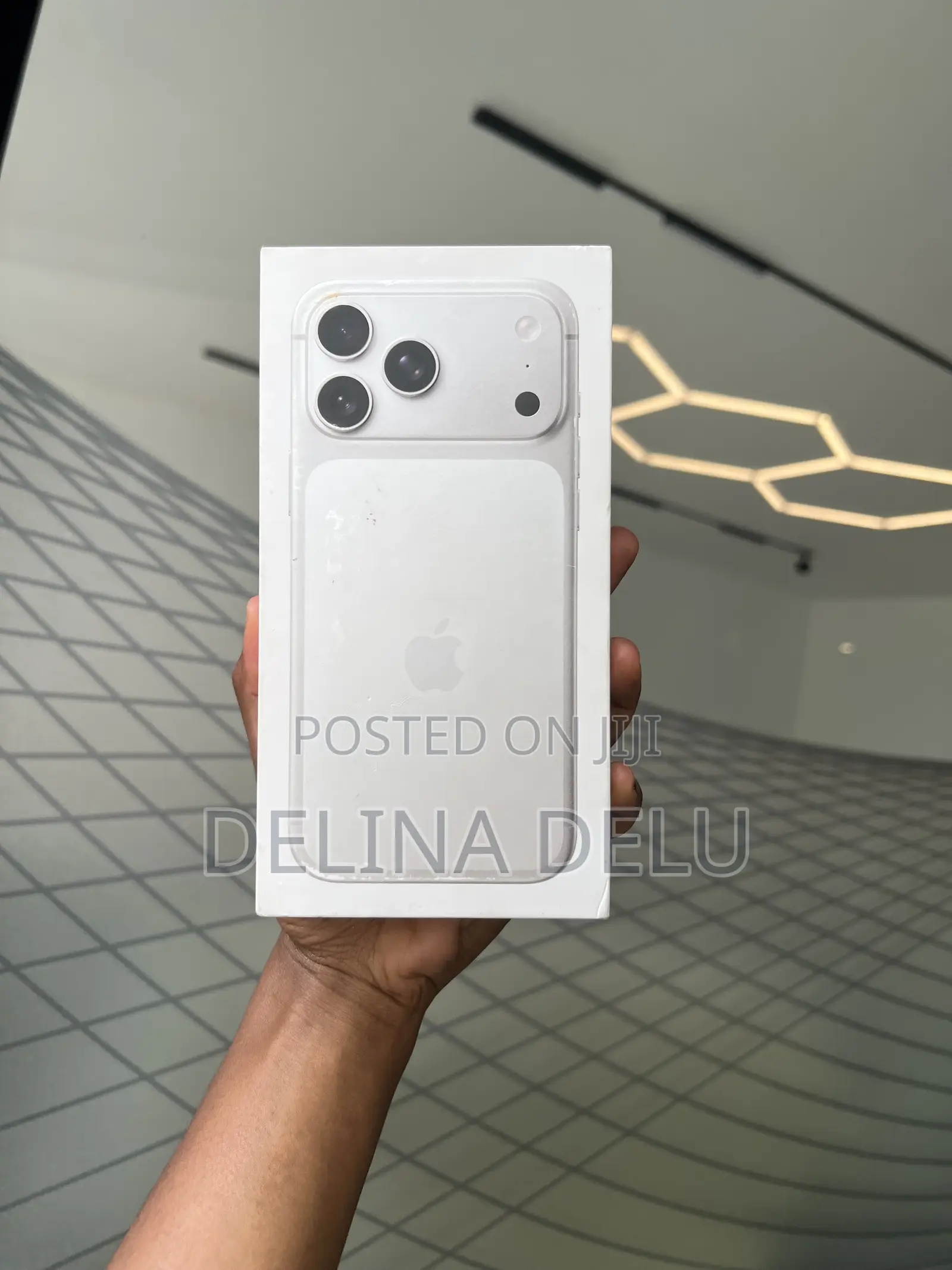 New Apple iPhone 17 Pro Max 512 GB Silver