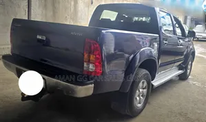 Toyota Hilux 2007 Blue