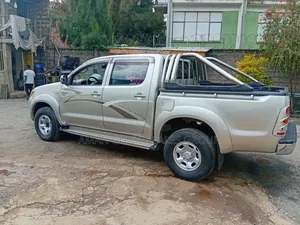 Toyota Hilux 2008 Beige