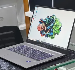New Laptop HP ZBook 14 32GB Intel Core i9 SSD 512GB