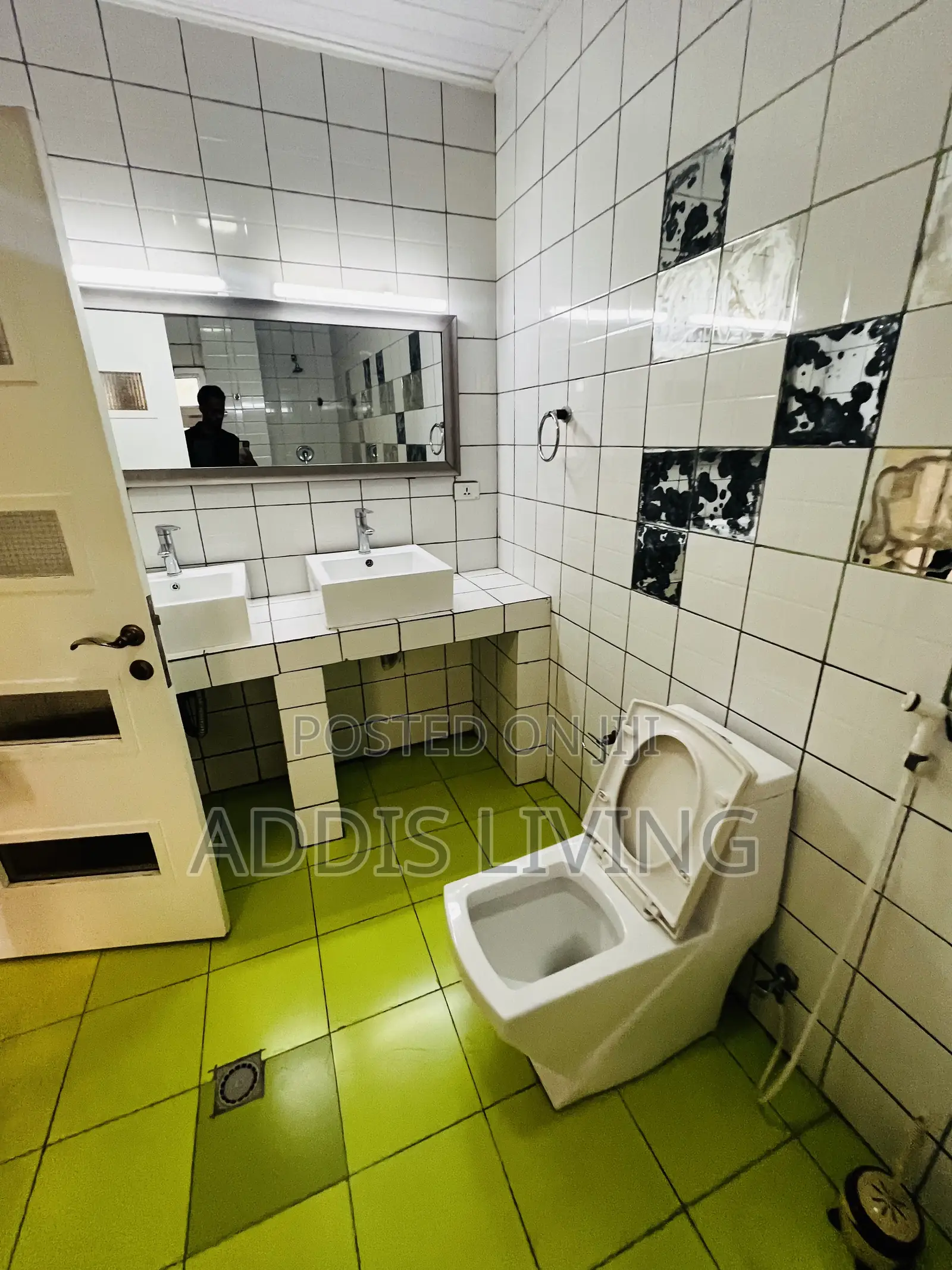Furnished 2bdrm Apartment in Bole for rent