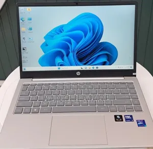 New Laptop HP Pavilion 15 16GB Intel Core Ultra 7 SSD 1T