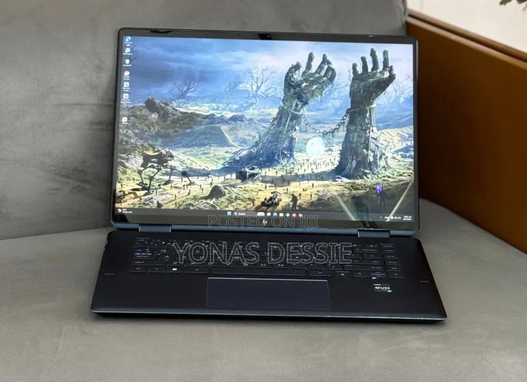 New Laptop HP Spectre 16GB Intel Core i7 SSD 512GB