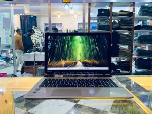 Laptop Toshiba Satellite C55 4GB Intel Core i5 HDD 500GB