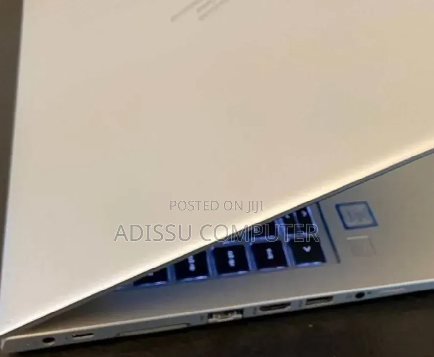 New Laptop HP EliteBook 840 G5 8GB Intel Core i5 SSD 256GB