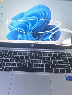 New Laptop HP 250 G10 16GB Intel Core i5 SSD 1T