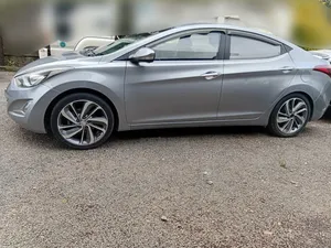 Hyundai Avante 2015 Gray