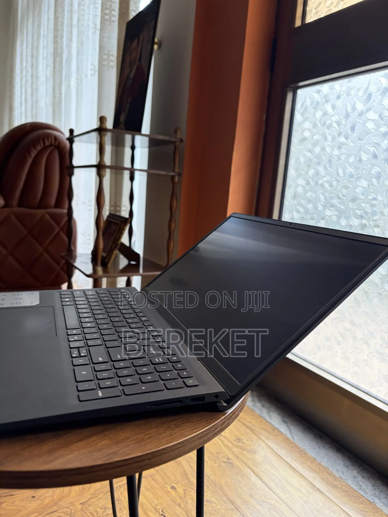New Laptop Dell Inspiron 15 16GB AMD Ryzen 7 SSD 1T