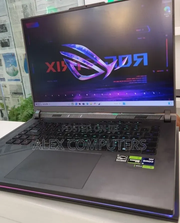 New Laptop Asus ROG Strix G16 G614 16GB Intel Core i9 SSD 1T