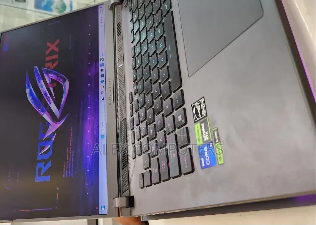 New Laptop Asus ROG Strix G16 G614 16GB Intel Core i9 SSD 1T