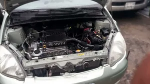 Toyota Vitz 2002 Purple