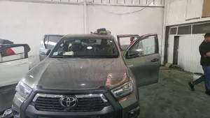 Toyota Hilux 2025 Blue