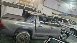 Toyota Hilux 2025 Blue