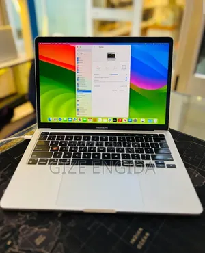 New Laptop Apple MacBook Pro 2020 M1 16GB Apple M1 SSD 256GB