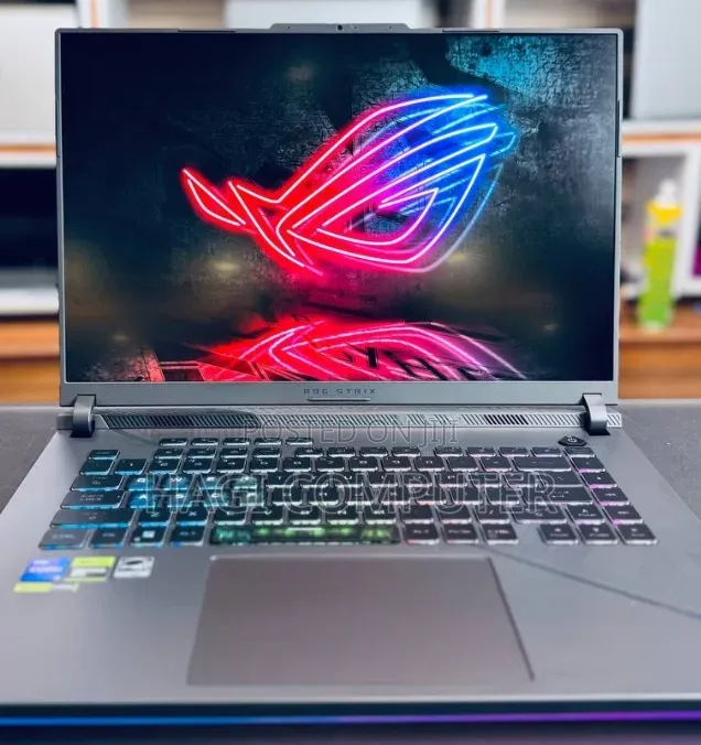 New Laptop Asus ROG Strix G16 16GB Intel Core i9 SSD 1T