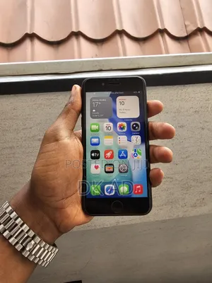 New Apple iPhone SE (2022) 64 GB Black