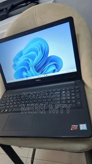 New Laptop Dell Inspiron 15 8GB Intel Core i5 HDD 500GB