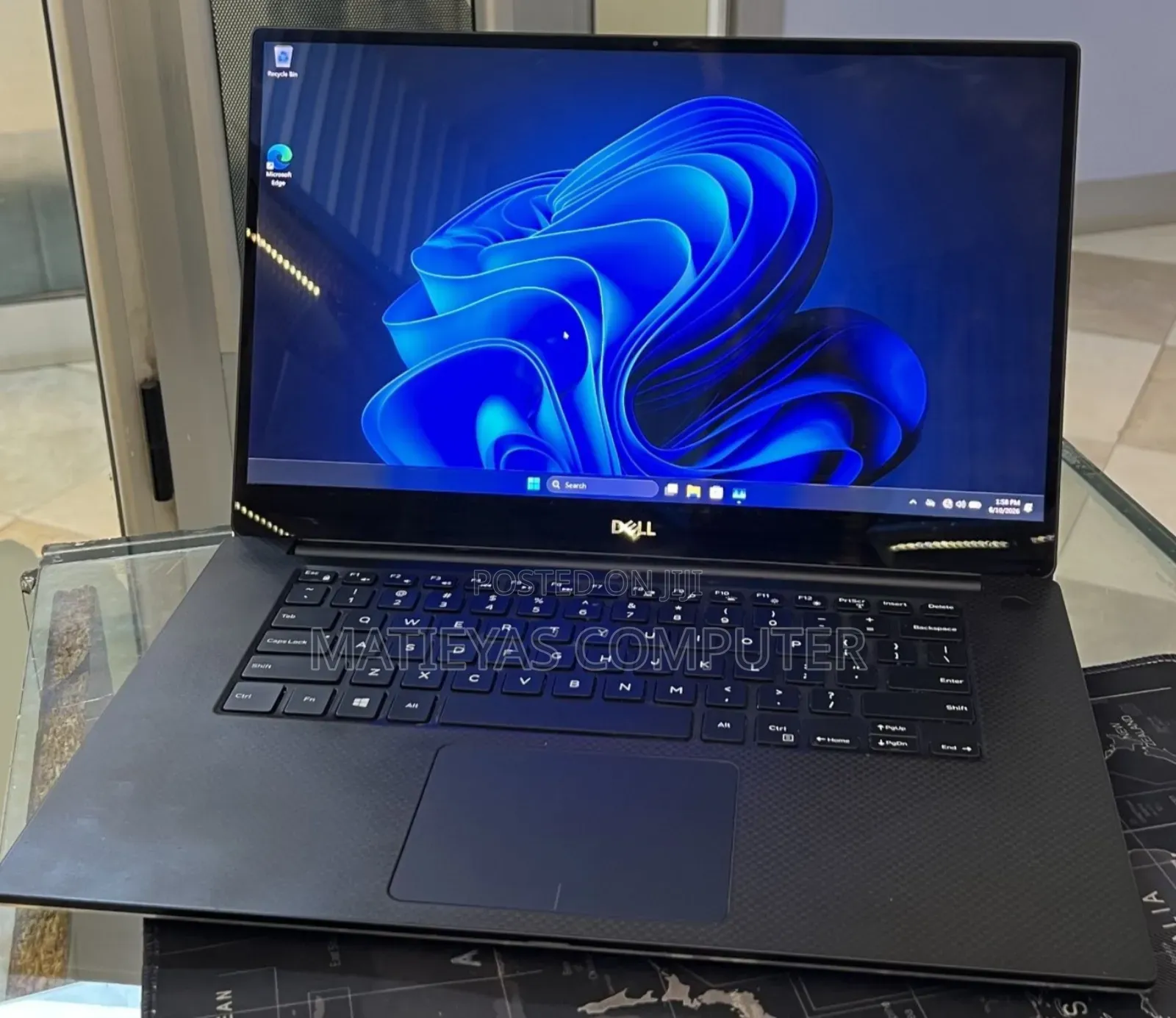 New Laptop Dell XPS 15 16GB Intel Core i7 SSD 512GB