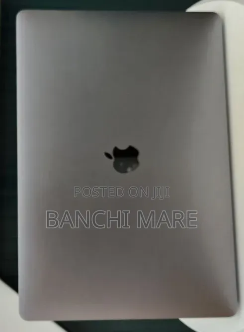 New Laptop Apple MacBook Pro 2019 32GB Intel Core i9 SSD 1T