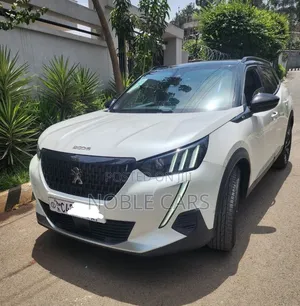 Peugeot 2008 2022 Ivory