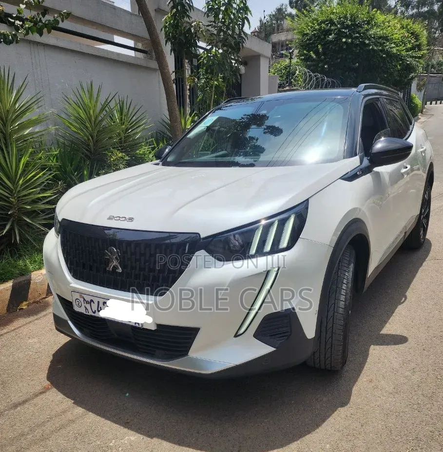 Peugeot 2008 2022 Ivory