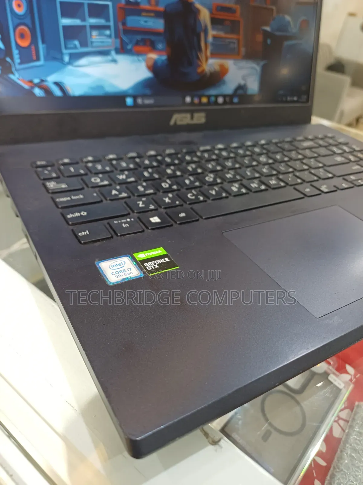Laptop Asus TUF Gaming A17 16GB Intel Core i7 SSD 256GB