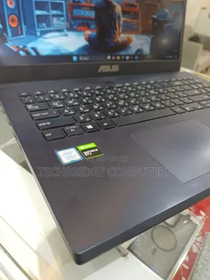 Laptop Asus TUF Gaming A17 16GB Intel Core i7 SSD 256GB