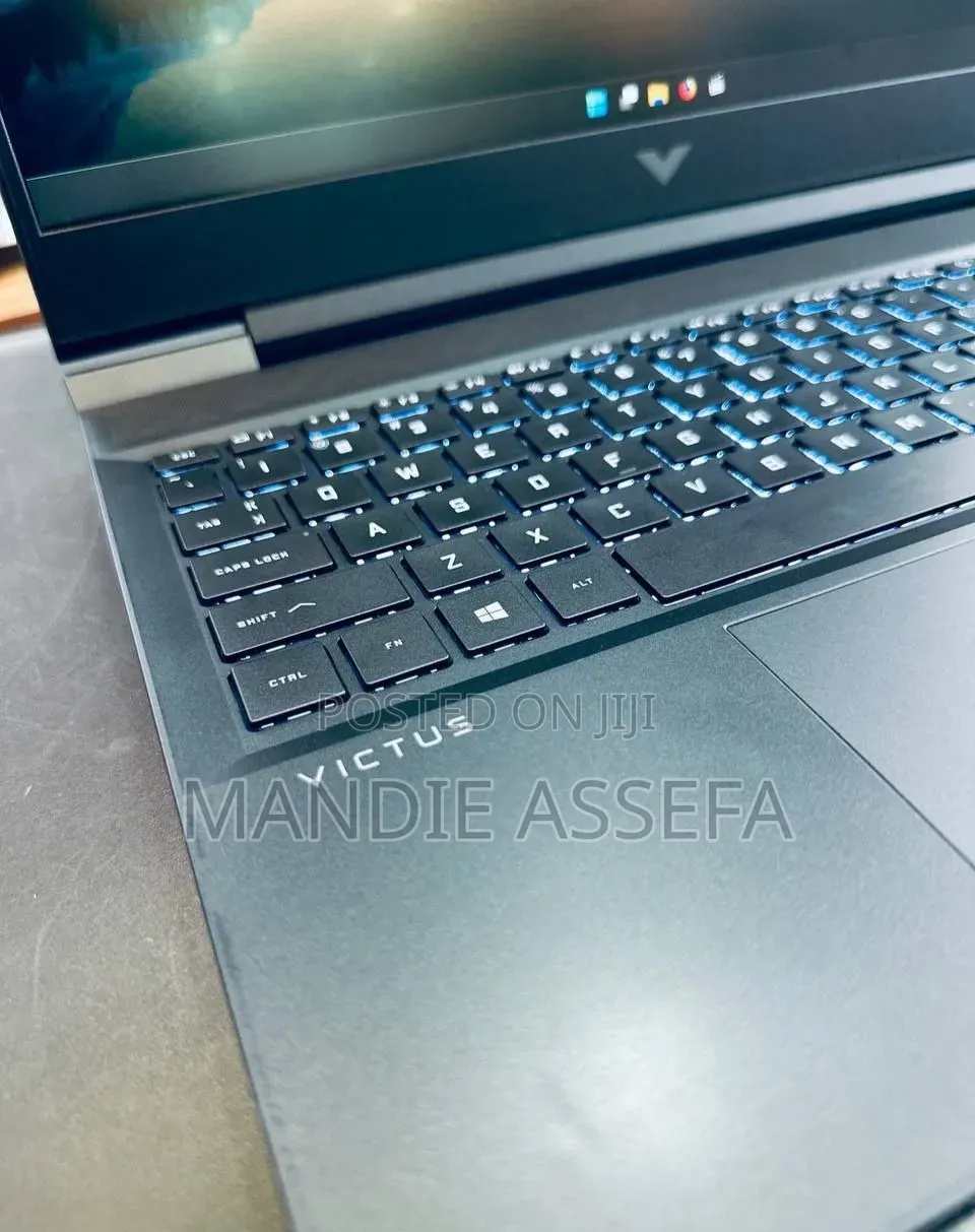 New Laptop HP Victus 15 16GB Intel Core i7 SSD 512GB