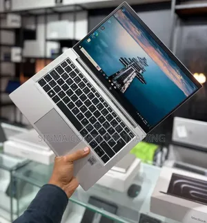 New Laptop HP EliteBook 830 G7 16GB Intel Core i5 SSD 512GB