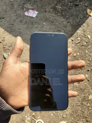 Apple iPhone 11 64 GB Black