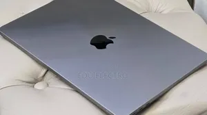 New Laptop Apple MacBook Air 2022 M2 8GB Apple M2 SSD 256GB