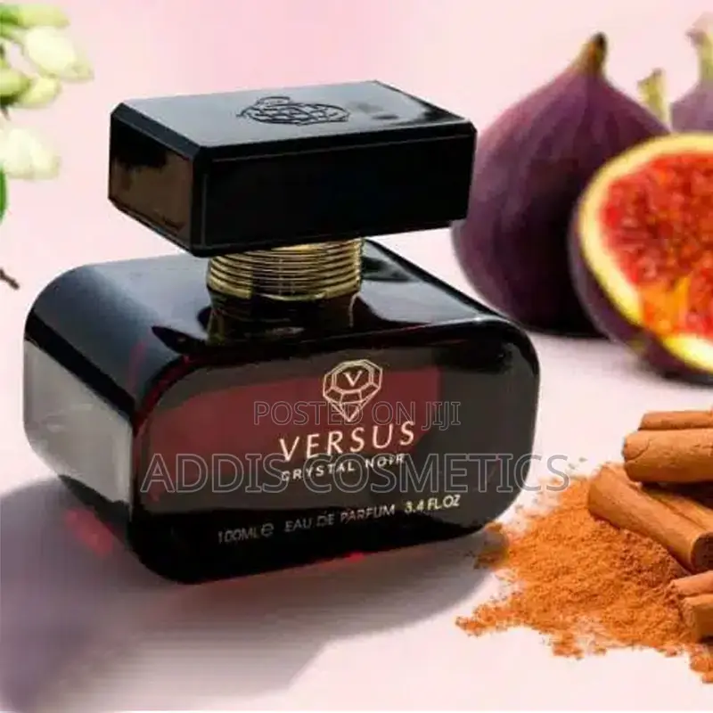 Versus Crystal Noir