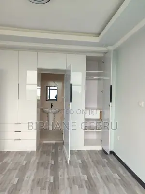 18bdrm House in G+5 House, Bole for rent