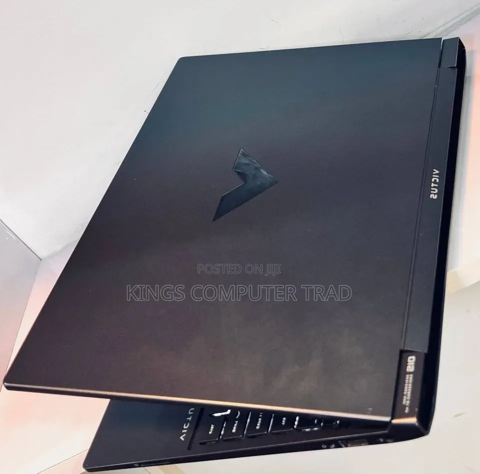 New Laptop HP Victus 15 16GB Intel Core i5 SSD 512GB