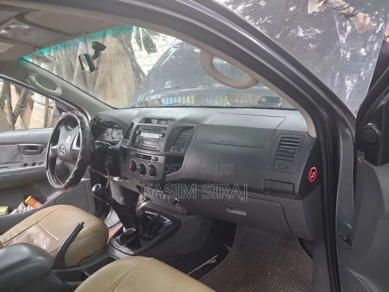 Toyota Hilux 2013 Gray
