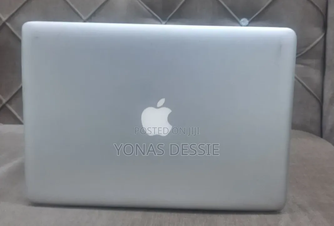 Laptop Apple MacBook Pro 2012 4GB Intel Core i5 HDD 500GB