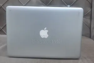 Laptop Apple MacBook Pro 2012 4GB Intel Core i5 HDD 500GB