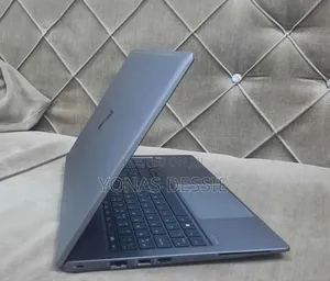 New Laptop HP ZBook Power G9 i7 16GB Intel Core i7 SSD 1T