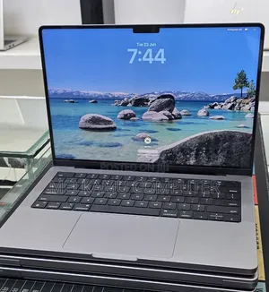 New Laptop Apple MacBook Pro 2021 M1 32GB Apple M1 SSD 512GB