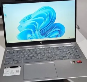 New Laptop HP Stream Notebook 16GB AMD Ryzen 5 SSD 256GB