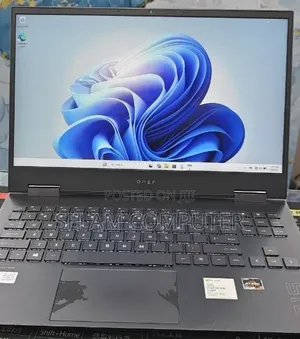 New Laptop HP Omen 15 16GB AMD Ryzen 7 SSD 512GB