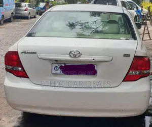 Toyota Axio 2010 White