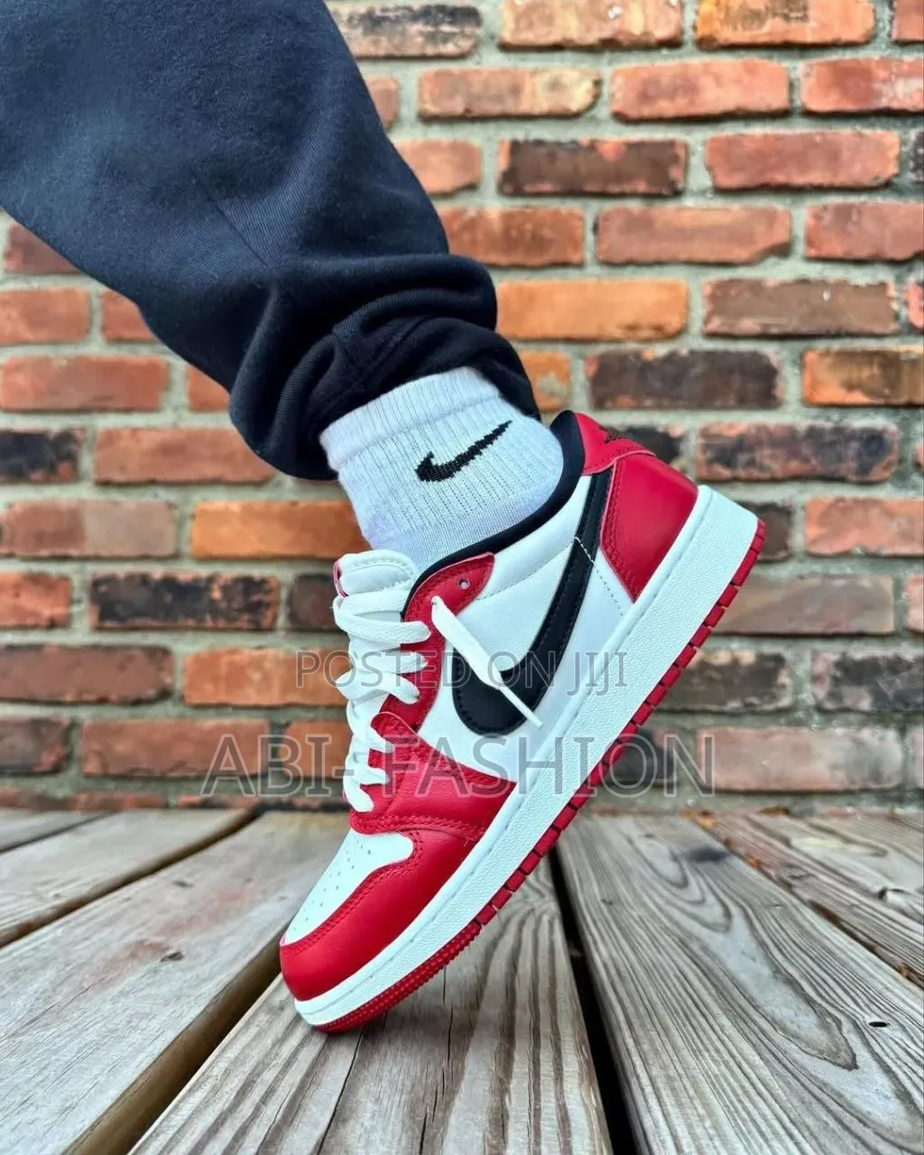 Air Jordan 1 Low OG "Chicago" White/Red