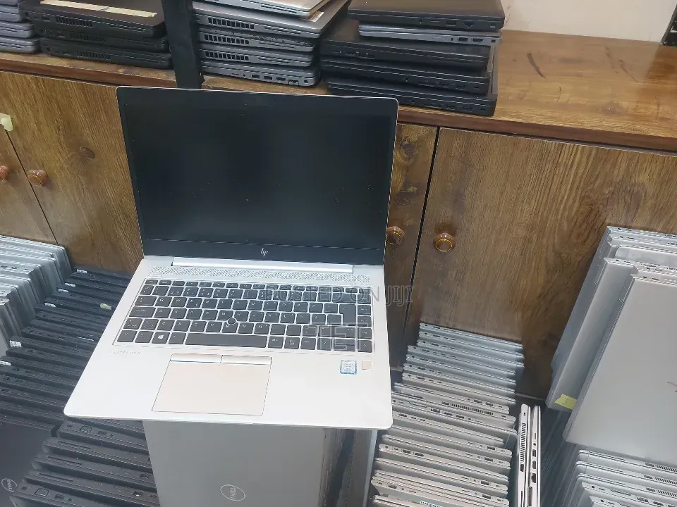 Laptop HP EliteBook 830 G5 16GB Intel Core i5 SSD 1T