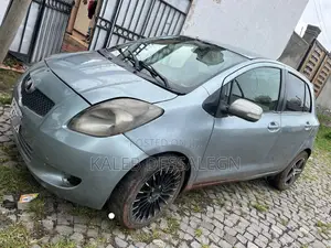 Toyota Yaris 2007 Silver